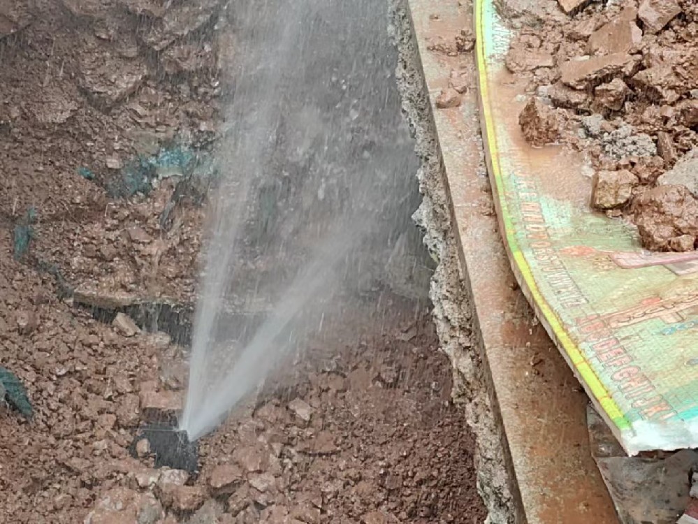 红旗区消防水管漏水检测定点开挖